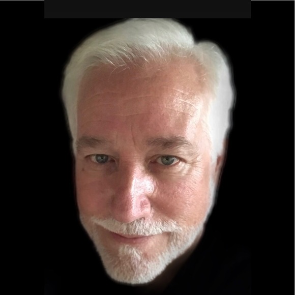 Meet your Posher, Bruce - Picture 1 of 1